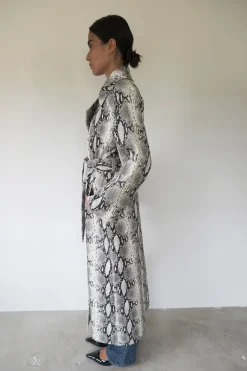 Musier Paris trench imprimé python thea