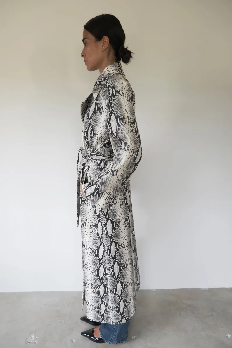 Musier Paris trench imprimé python thea